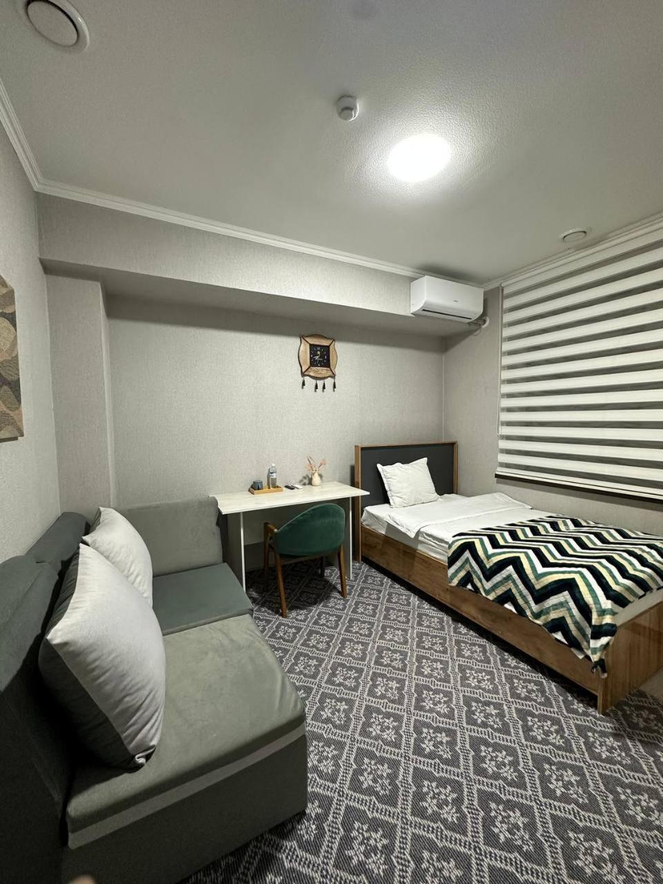 Cube House Osh Hotel Exterior photo