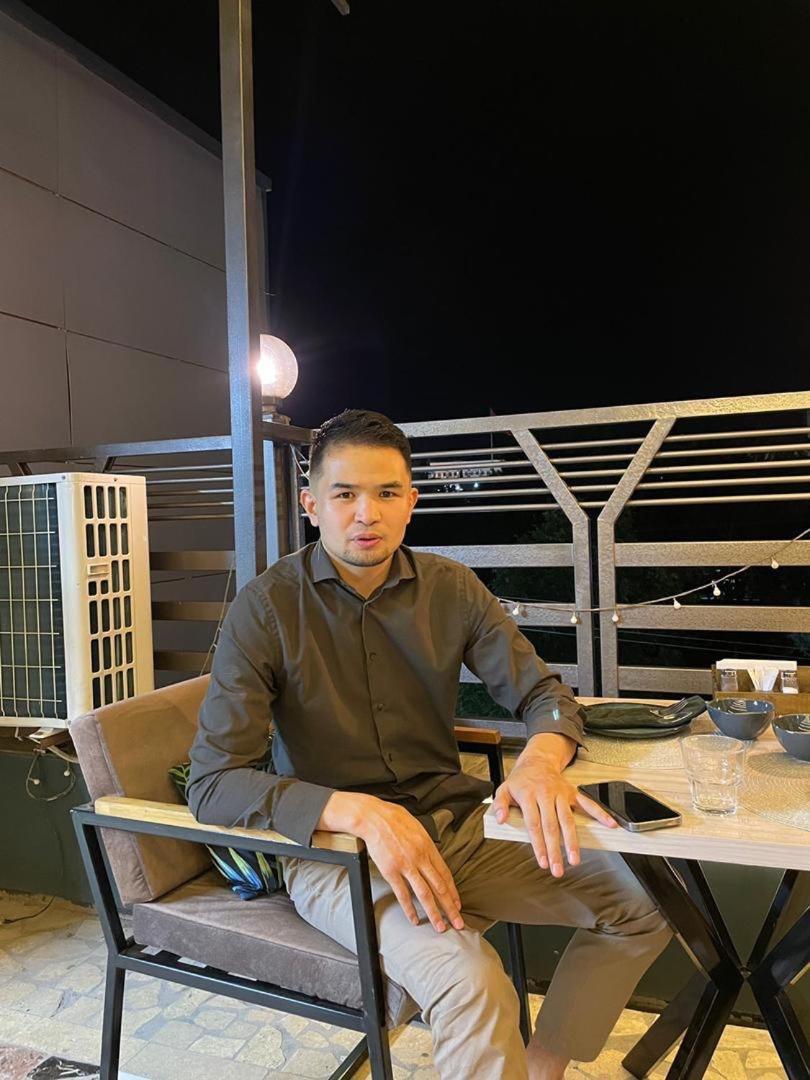 Cube House Osh Hotel Exterior photo